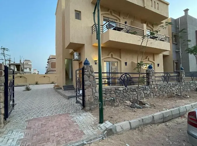 Üdülőpark لوتس ١١٦ *